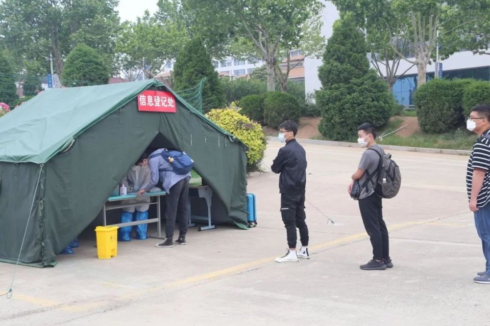 欢迎回家!足球365直播网迎来2020年春季学期首批返校学生 欢迎回家!足球365直播网迎来2020年春季学期首批返校学生