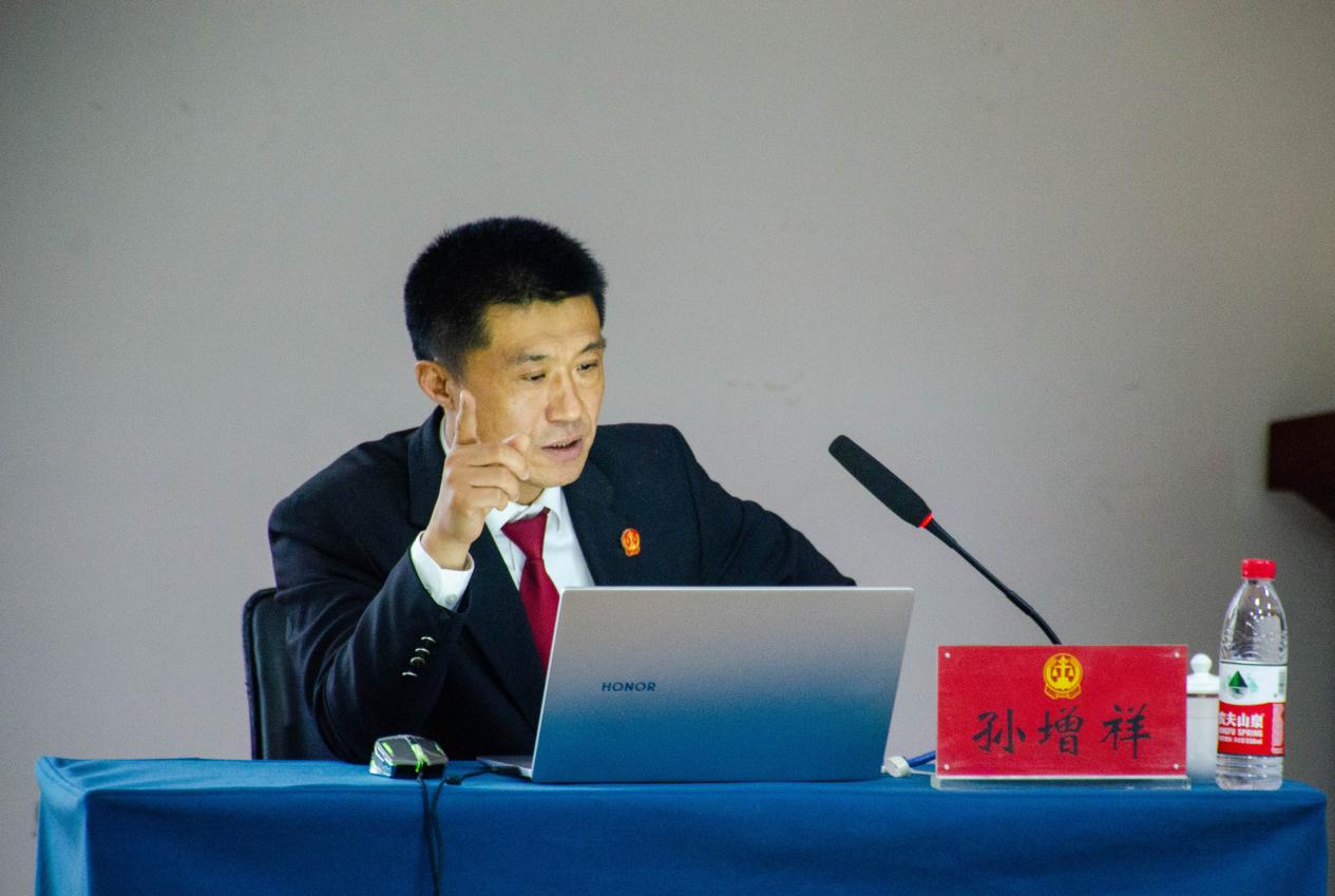 审判专家进校,彰显司法魅力——胶州市 人民法院“法正心和”红色课堂在足球365开讲 审判专家进校,彰显司法魅力——胶州市 人民法院“法正心和”红色课堂在足球365开讲