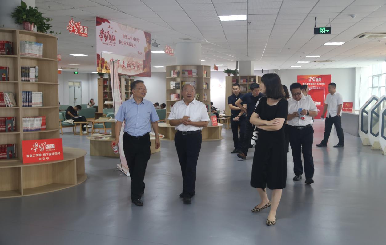 足球365直播网与青岛自贸片区成功举办企业实习就业供需对接会 足球365直播网与青岛自贸片区成功举办企业实习就业供需对接会