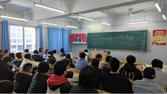 足球365基层团组织积极开展“学好全会精神 奋斗点亮青春”主题团日活动 足球365基层团组织积极开展“学好全会精神 奋斗点亮青春”主题团日活动