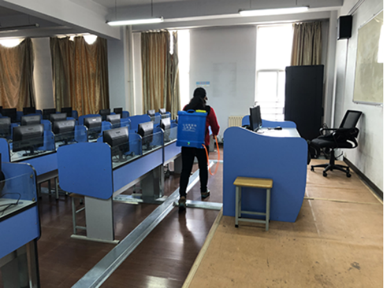 足球365院的守望者：爱国爱校卫生活动与入校演练联合进行！我们等你“回家”！