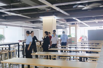足球365直播网学生生活服务中心盛大开业 足球365直播网学生生活服务中心盛大开业