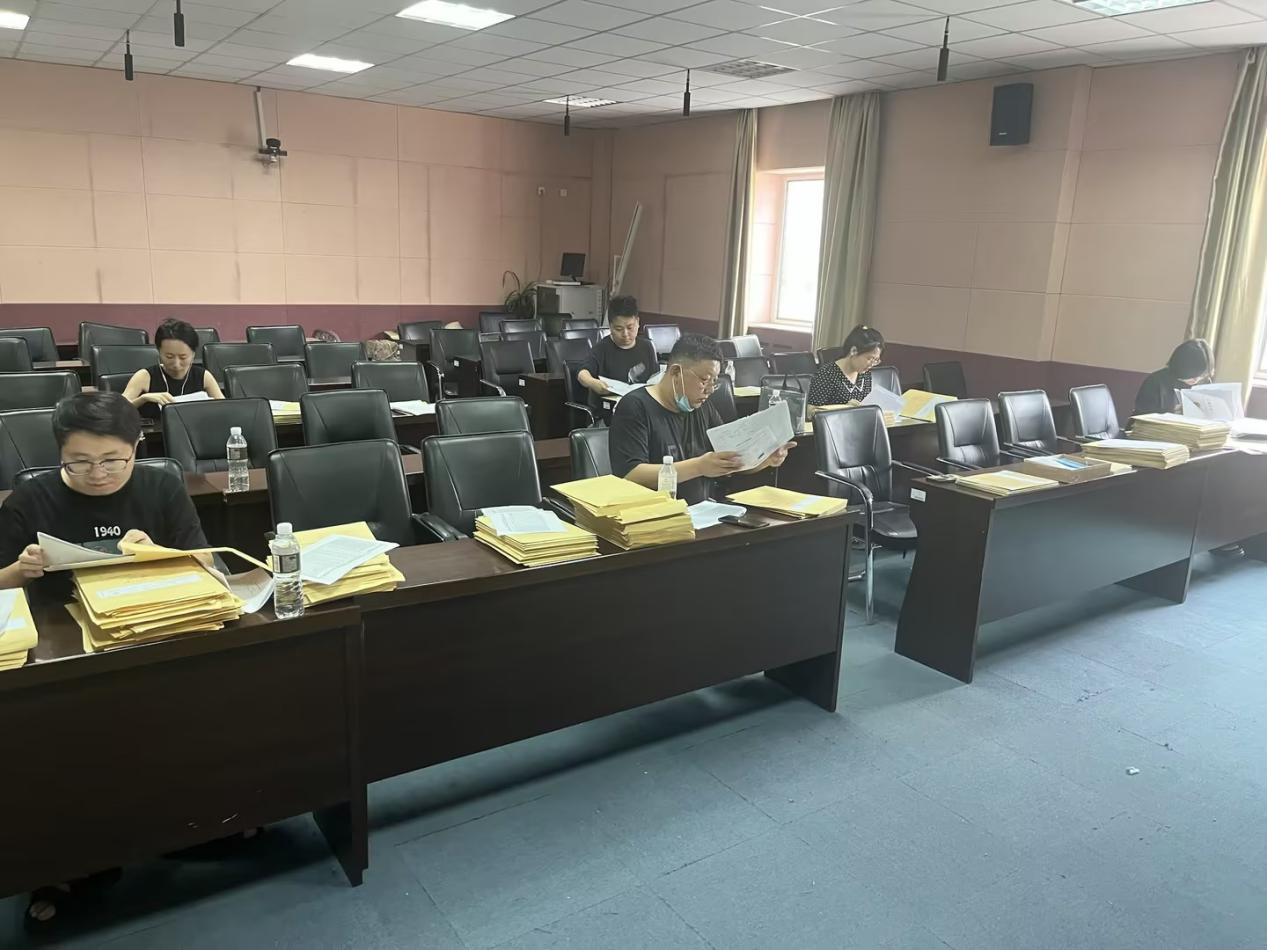 足球365直播网圆满完成2023届毕业生档案转寄工作
