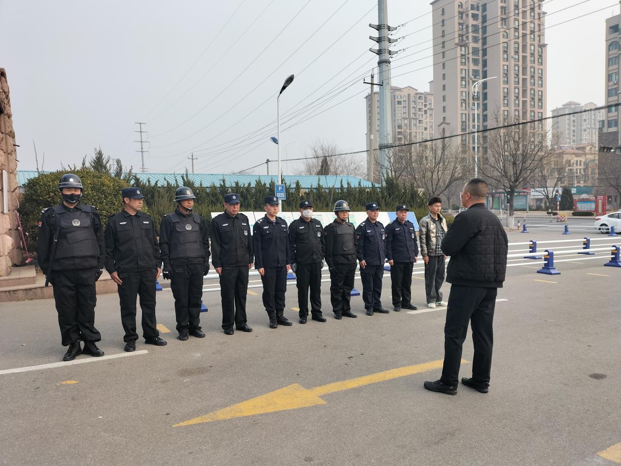 足球365直播网开展防暴演练 足球365直播网开展防暴演练