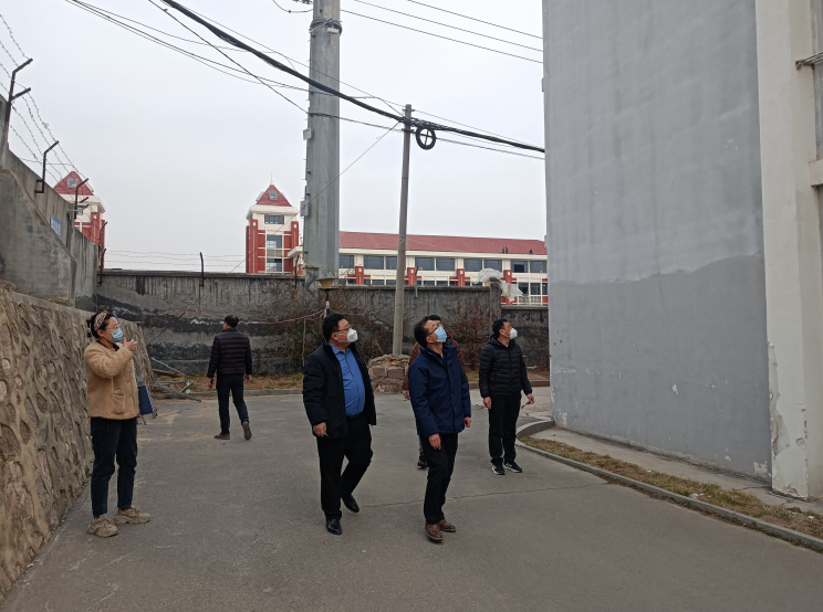 开学在即,安全先行——足球365直播网开展 2023年春季学期开学前安全大检查 开学在即,安全先行——足球365直播网开展 2023年春季学期开学前安全大检查