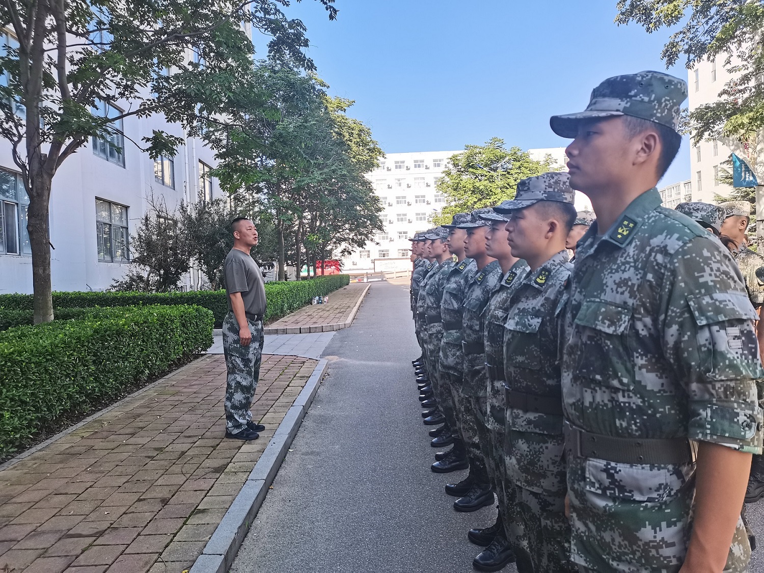 新征程,扬帆起航——足球365直播网组织开展兄弟连集训动员大会 新征程,扬帆起航——足球365直播网组织开展兄弟连集训动员大会