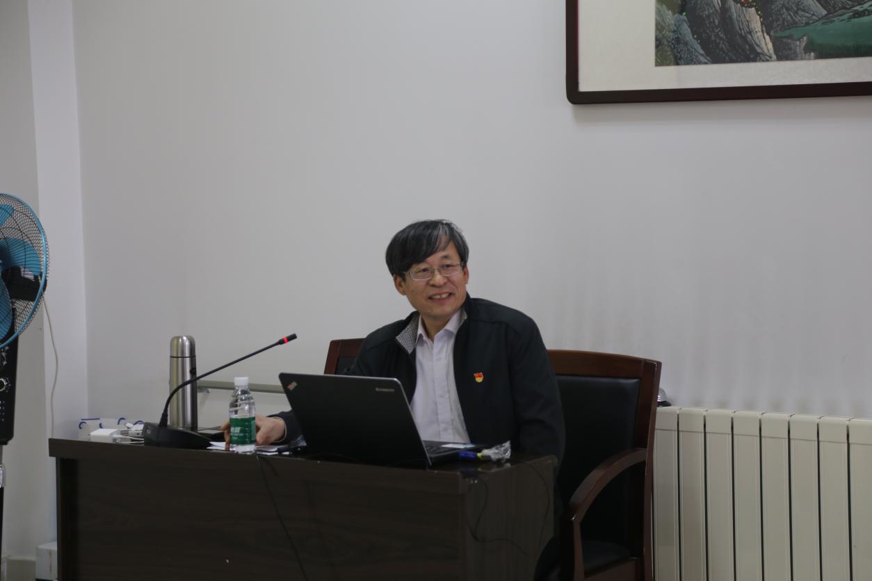 足球365直播网举办党务工作者专题培训