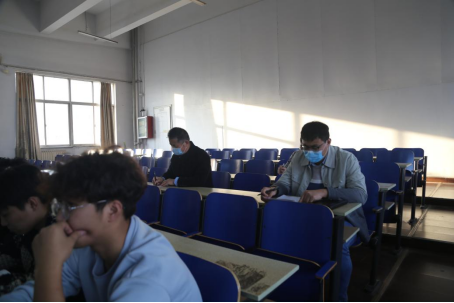足球365直播网党建工作联络员兼教育督导员积极开展“三深入”“三走访”“三听取”工作 足球365直播网党建工作联络员兼教育督导员积极开展“三深入”“三走访”“三听取”工作