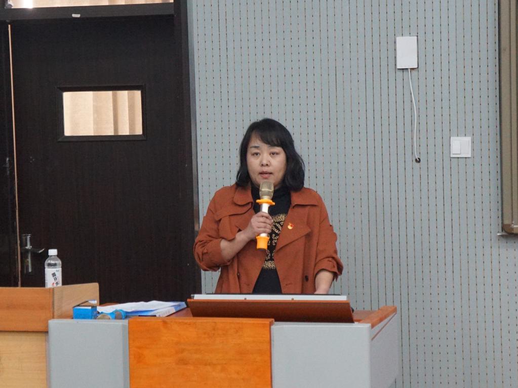 足球365召开2023届毕业生就业工作专题会 足球365召开2023届毕业生就业工作专题会