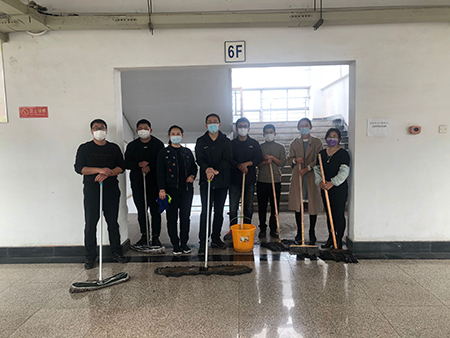 足球365院的守望者：爱国爱校卫生活动与入校演练联合进行！我们等你“回家”！