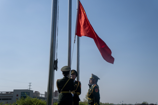 蜕变成长,启航新征程——足球365直播网2022级新生军训结营仪式圆满举行 蜕变成长,启航新征程——足球365直播网2022级新生军训结营仪式圆满举行