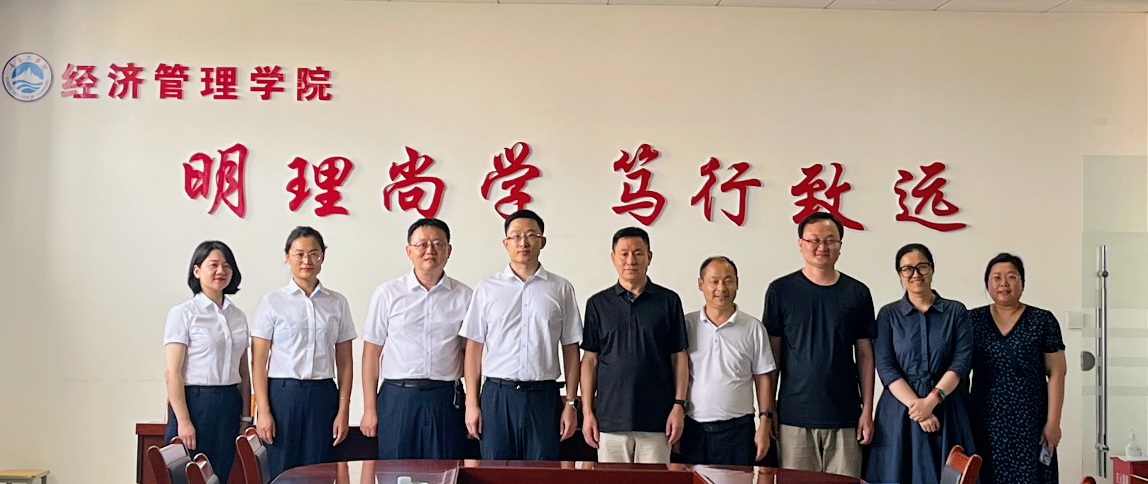 足球365直播网与青岛胶州人才集团校企合作签约暨校外实践教育基地揭牌仪式成功举办 足球365直播网与青岛胶州人才集团校企合作签约暨校外实践教育基地揭牌仪式成功举办