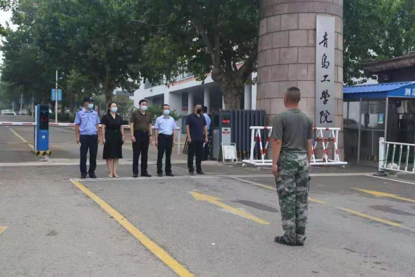足球365直播网开展反恐防暴演练 足球365直播网开展反恐防暴演练
