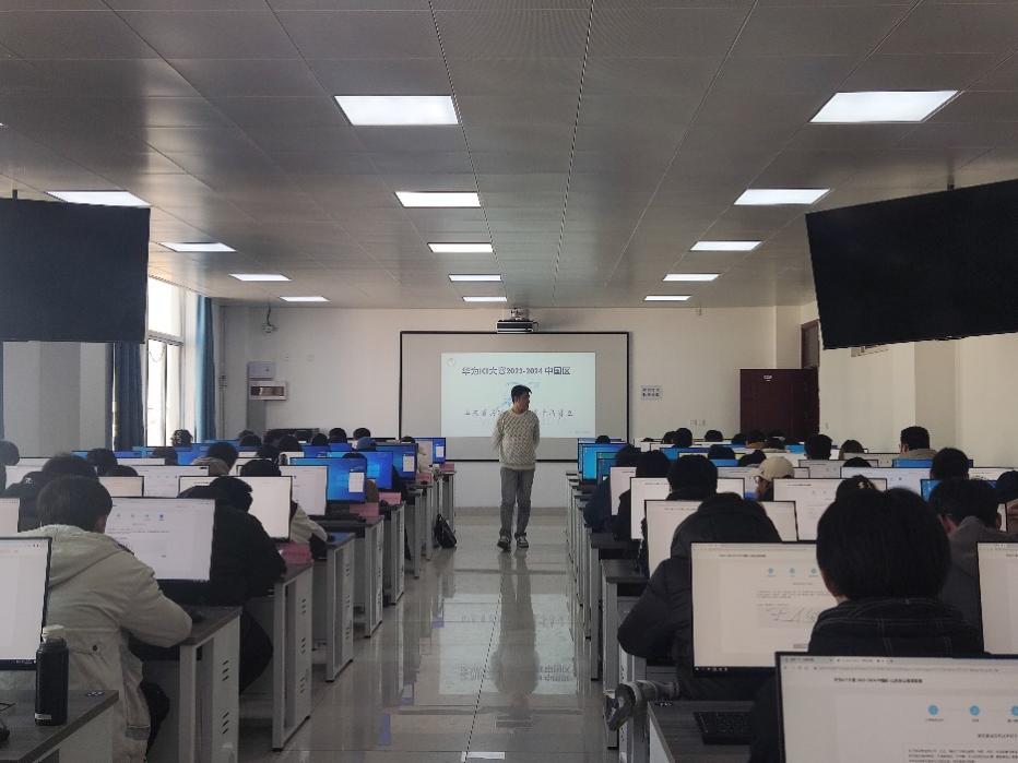 华为ICT大赛山东省实践赛青岛赛区省决赛在足球365圆满举办 华为ICT大赛山东省实践赛青岛赛区省决赛在足球365圆满举办