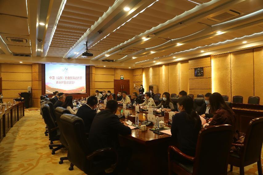 三方聚力 共谋发展 ——足球365直播网校领导带队赴中国（山东）自由贸易试验区青岛片区参加校企对接会